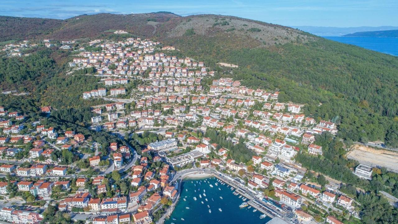 Apartments Paliska Rabac Esterno foto